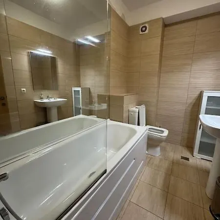 Apartment Solar 50, Private Parking, 2 Bedroom Bucharest Exterior photo