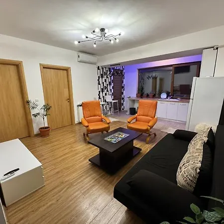 Apartment Solar 50, Private Parking, 2 Bedroom Bucharest Exterior photo